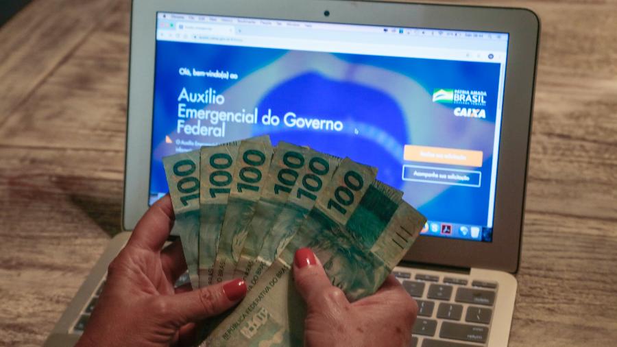 Candidatos milionários recebem auxílio emergencial e Bolsa Família
